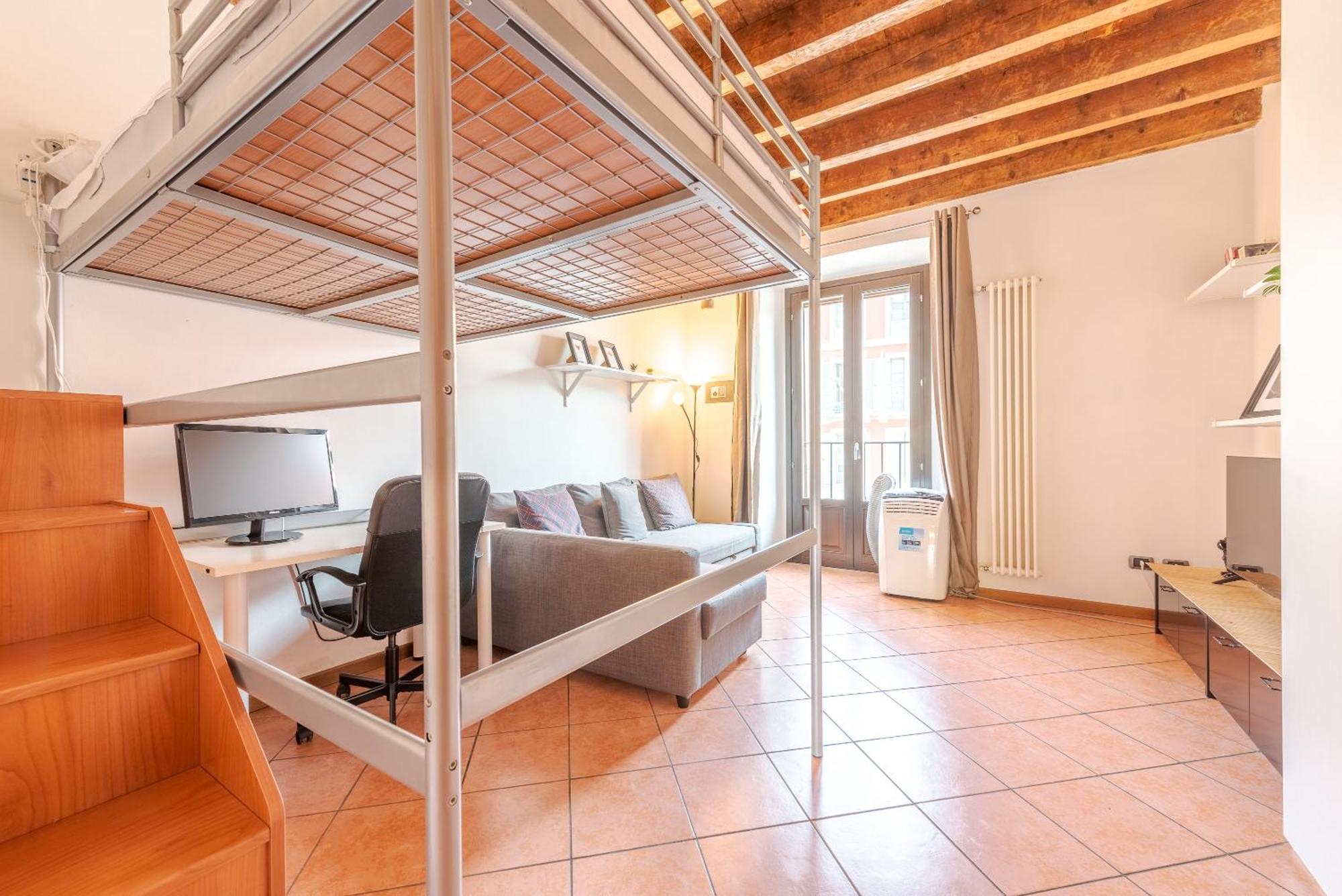 Guest Planet - Rosso Milano Apartment - Navigli Area Екстер'єр фото